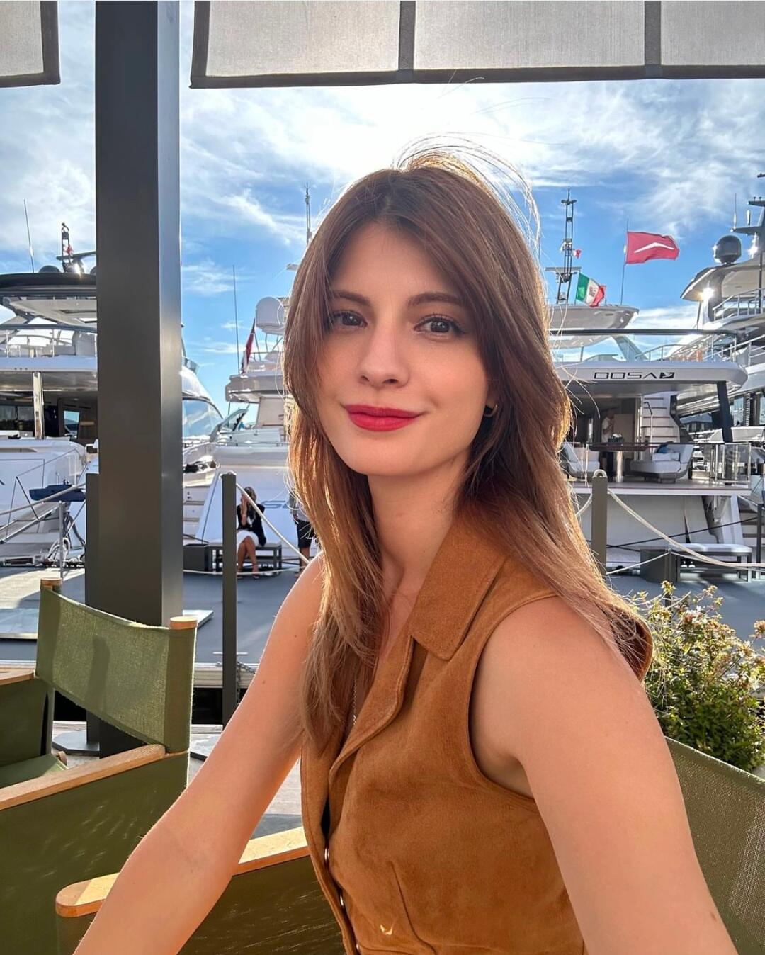 Taylor - Digital Specialist